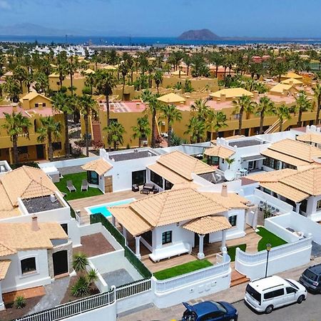 Villa Relax Deluxe Private Pool Corralejo By Holidays Home ภายนอก รูปภาพ